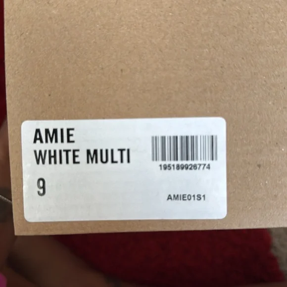 STEVE MADDEN ~ SANDALS - Picture 6 of 6